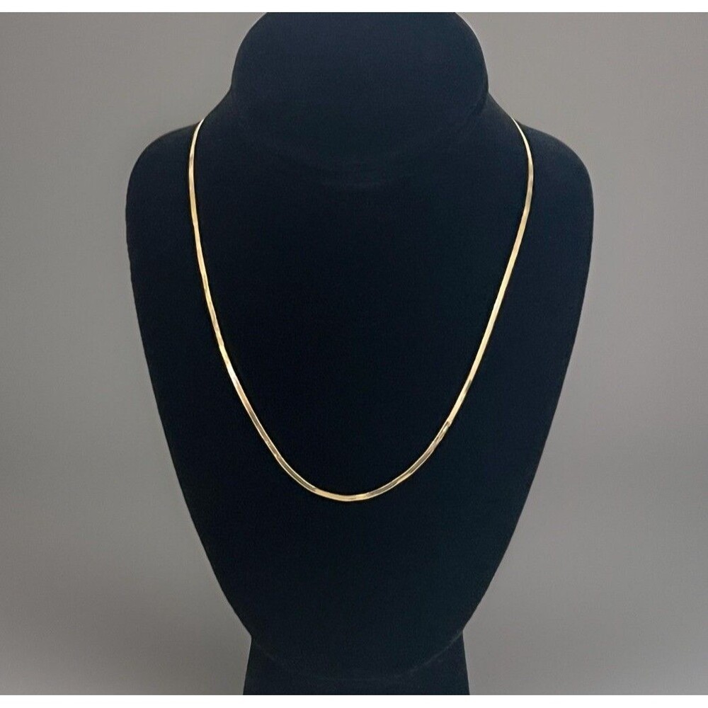VTG 14k Italy Yellow Gold Slim Herringbone Chain 18” Necklace 2.4g